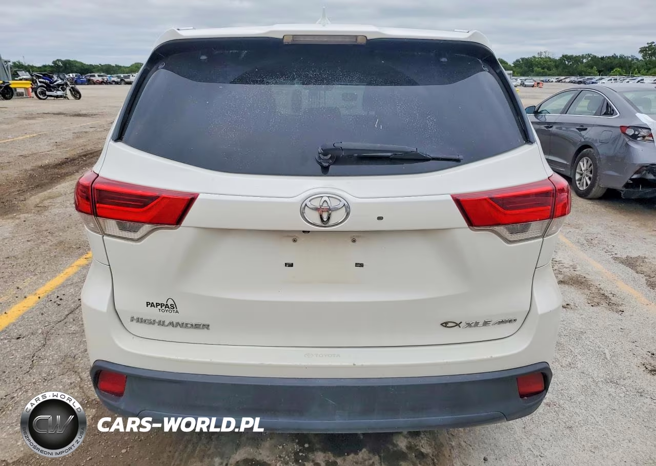 2017 Toyota Highlander Xle VIN:5TDJZRFH7HS515937 - 6