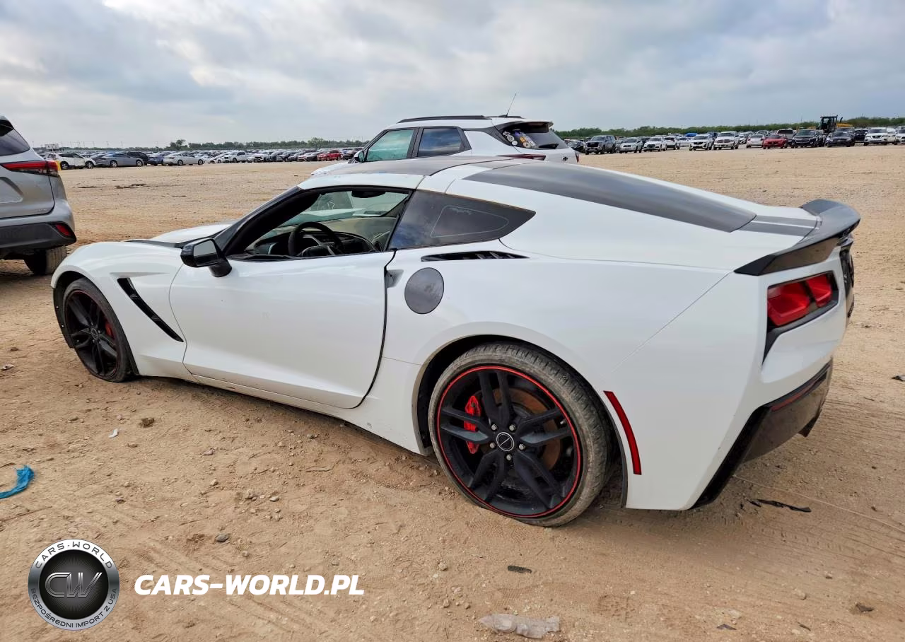 2015 Chevrolet Corvette Stingray Z51 3Lt VIN:1G1YM2D72F5120249 - 2