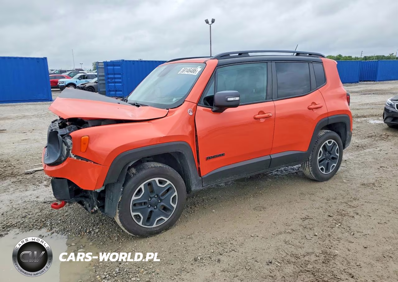 2016 Jeep Renegade Trailhawk – zdjęcie 1 z 13