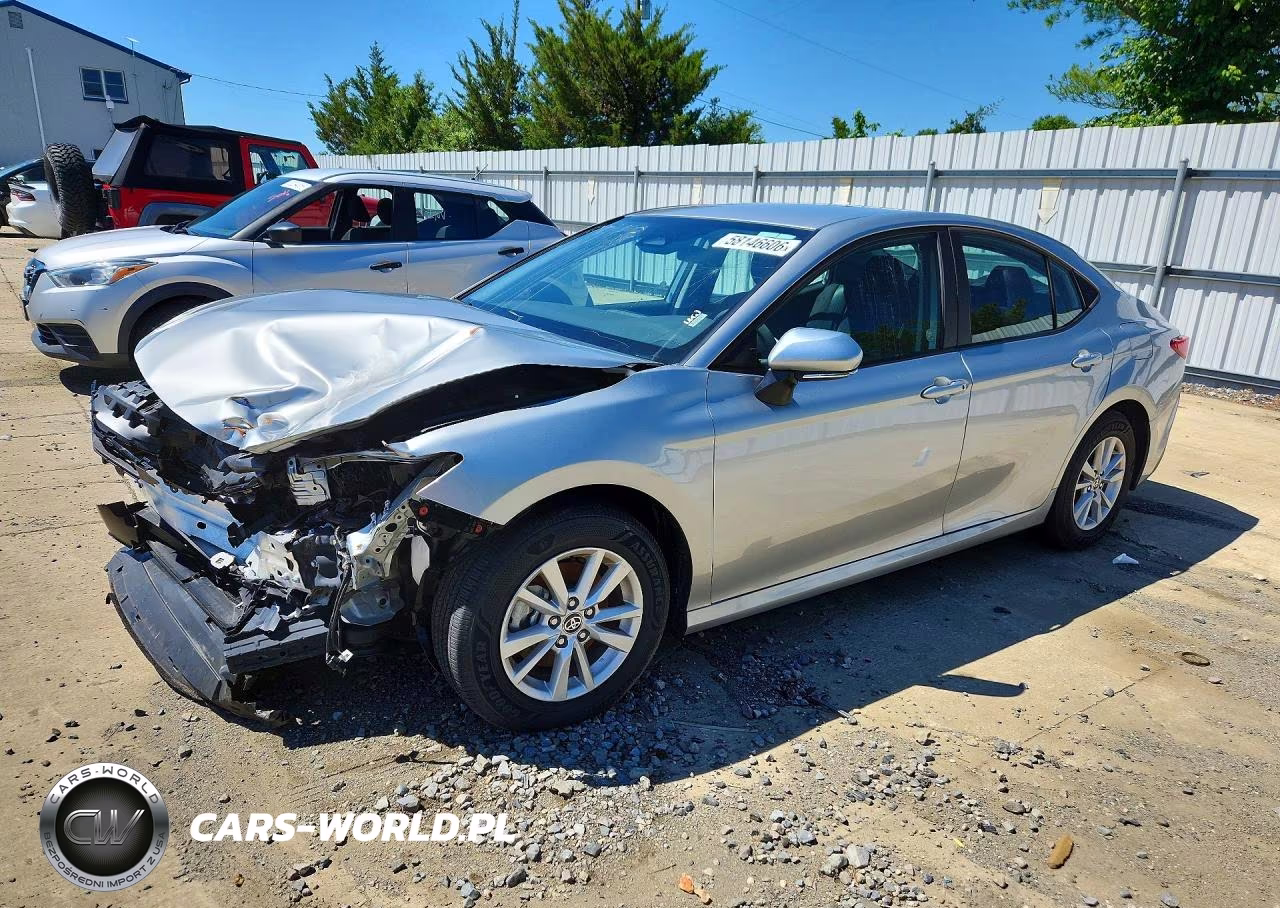2026 Toyota Camry Le – zdjęcie 1 z 12