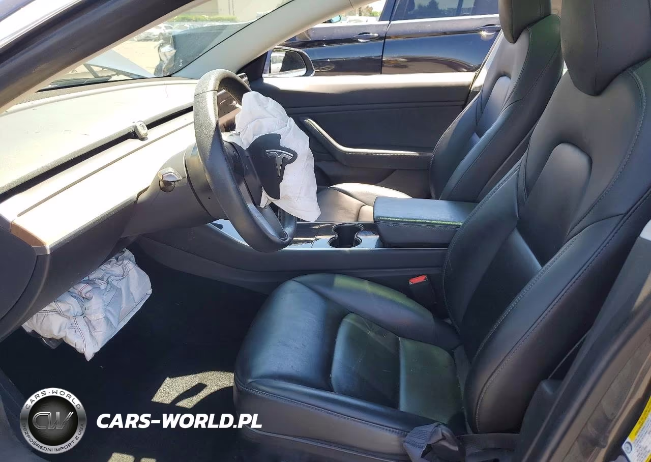 2019 Tesla Model 3 VIN:5YJ3E1EB0KF429545 - 7