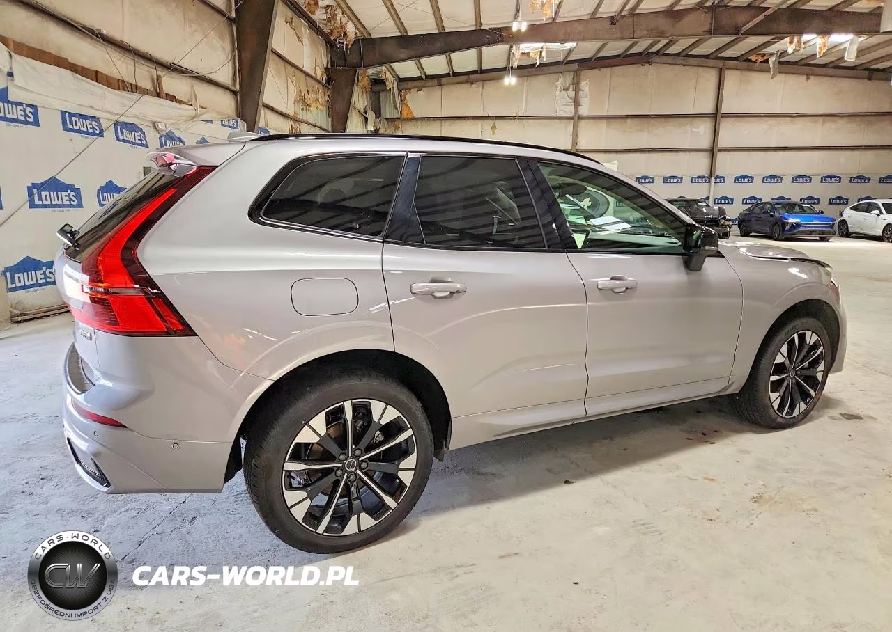 2026 Volvo Xc60 Plus VIN:YV4M12RC3T1422220 - 3