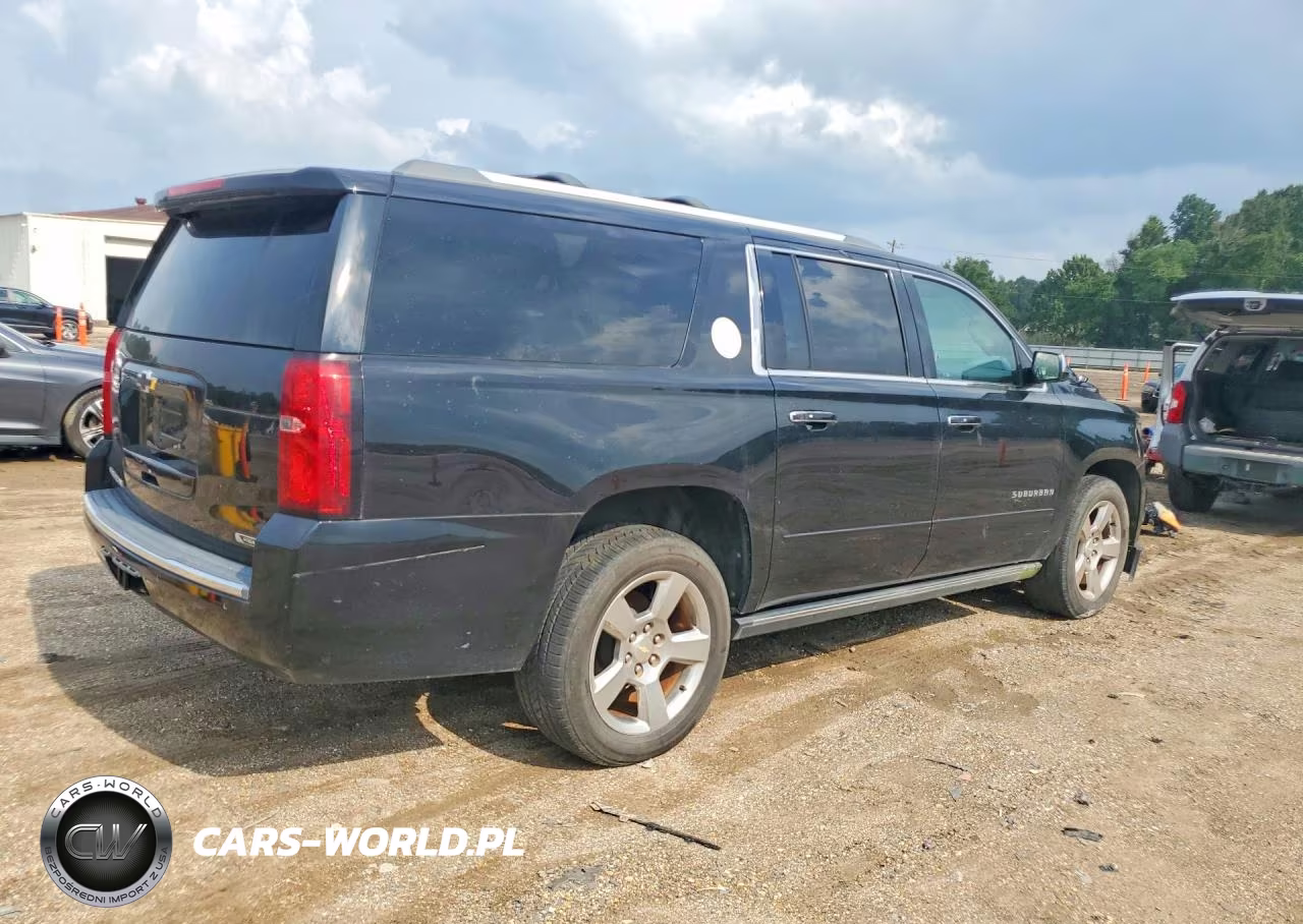 2018 Chevrolet Suburban K1500 Premier VIN:1GNSKJKC8JR189906 - 3