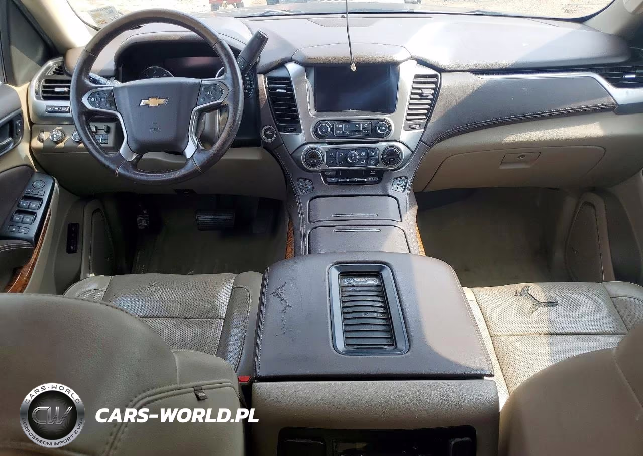 2018 Chevrolet Suburban K1500 Premier VIN:1GNSKJKC8JR189906 - 8