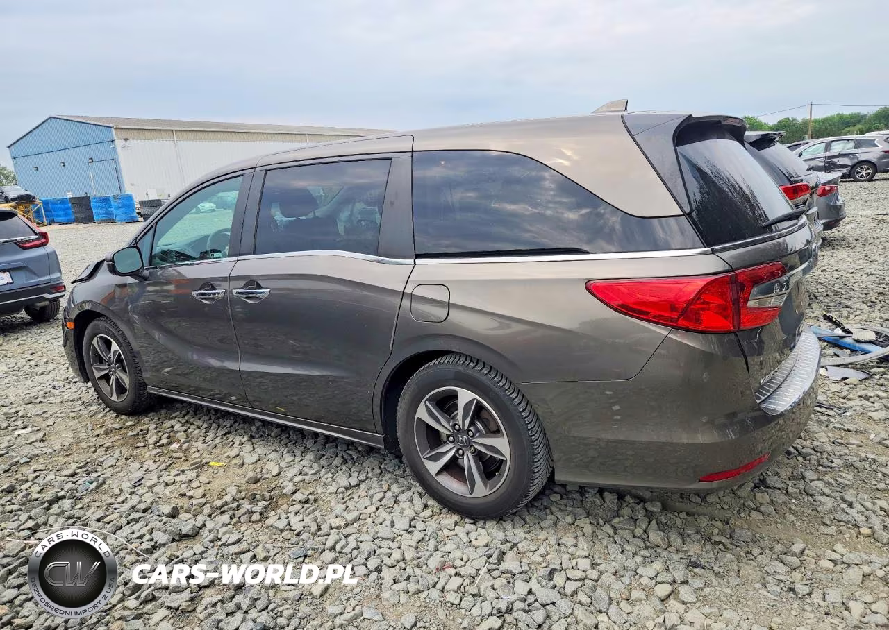 2019 Honda Odyssey Touring VIN:5FNRL6H87KB016275 - 2