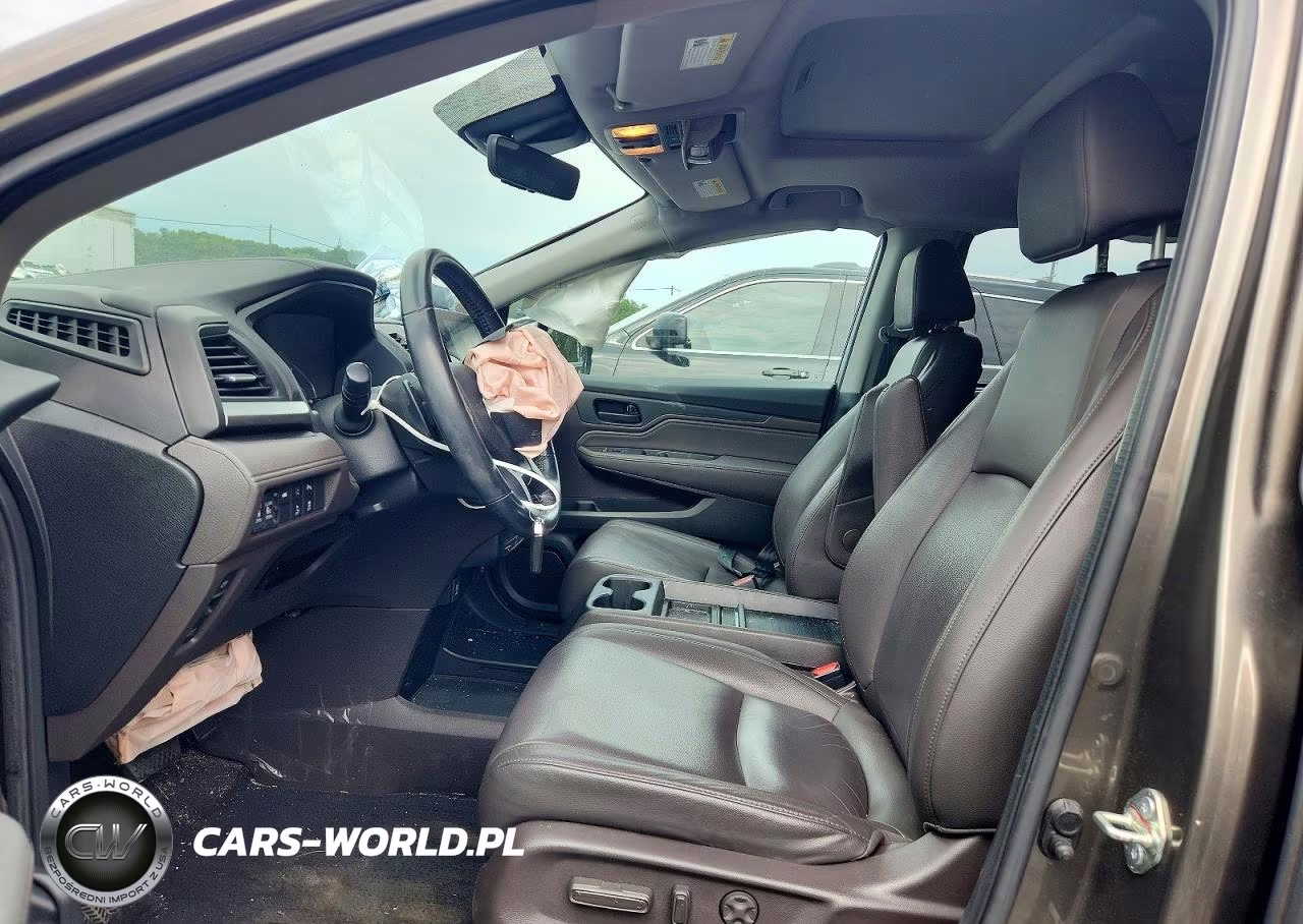 2019 Honda Odyssey Touring VIN:5FNRL6H87KB016275 - 7