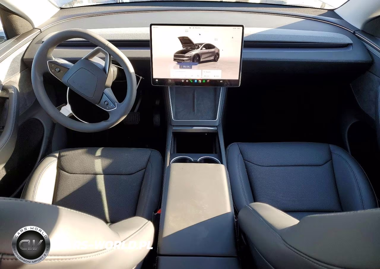 2026 Tesla Model Y VIN:7SAYGDEE8TF569617 - 8