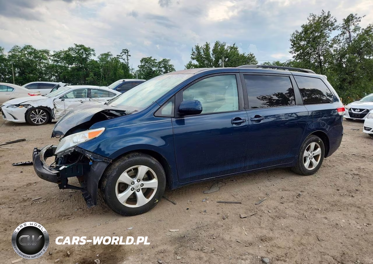 2012 Toyota Sienna Le