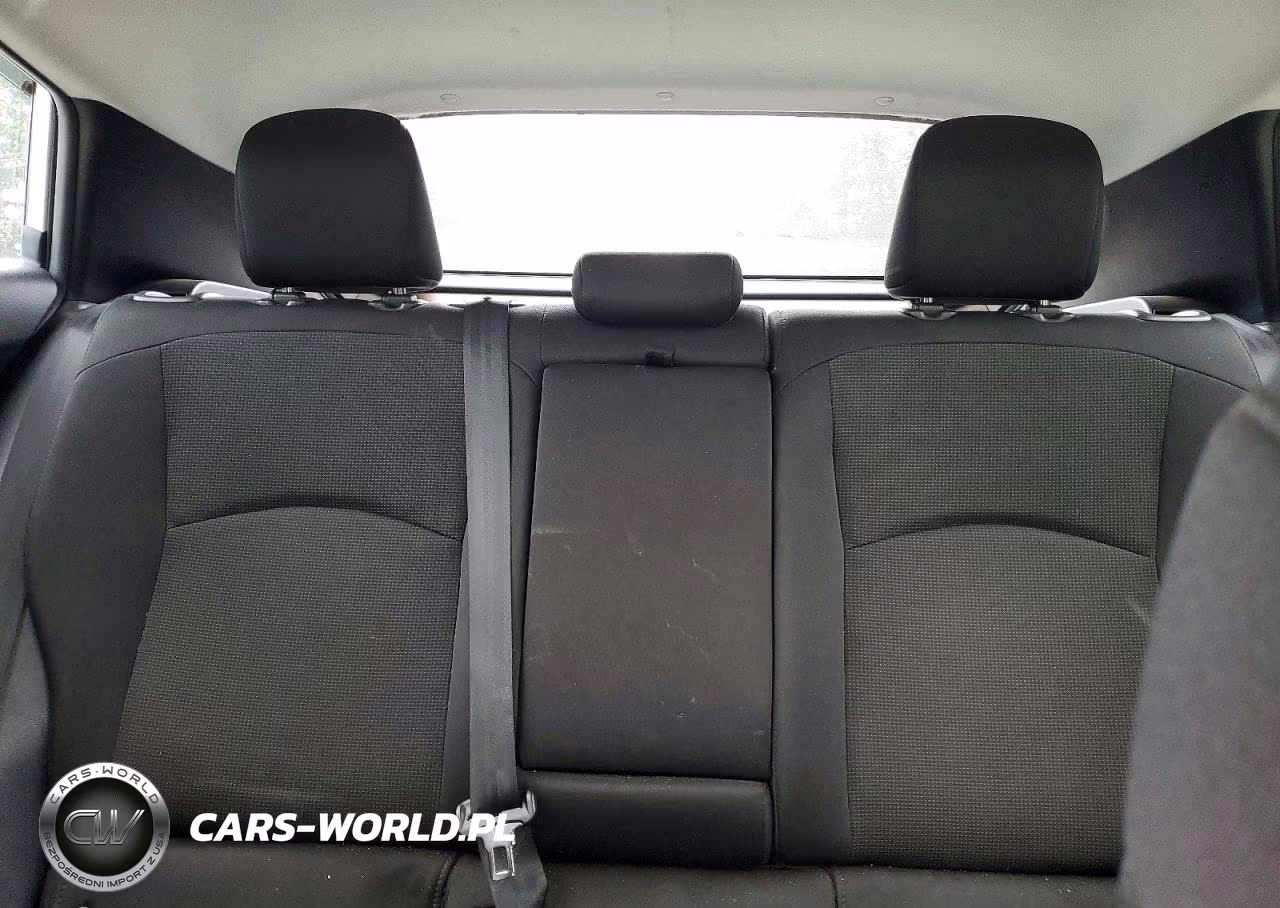 2020 Toyota Prius L Eco VIN:JTDKARFUXL3106429 - 10