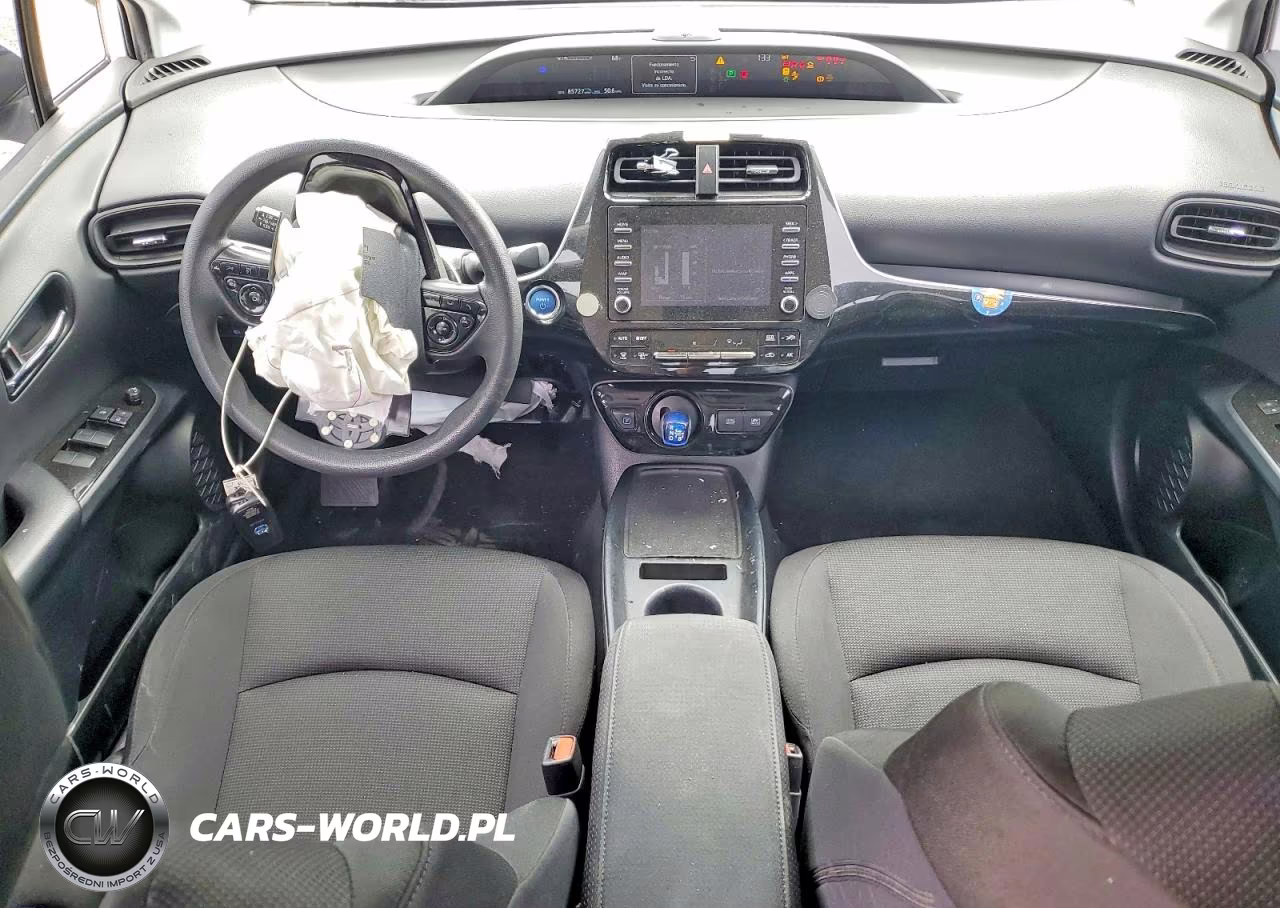 2020 Toyota Prius L Eco VIN:JTDKARFUXL3106429 - 8