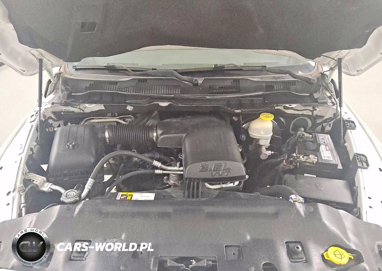 2017 Ram 1500 St VIN:1C6RR6FG2HS622420 - 11