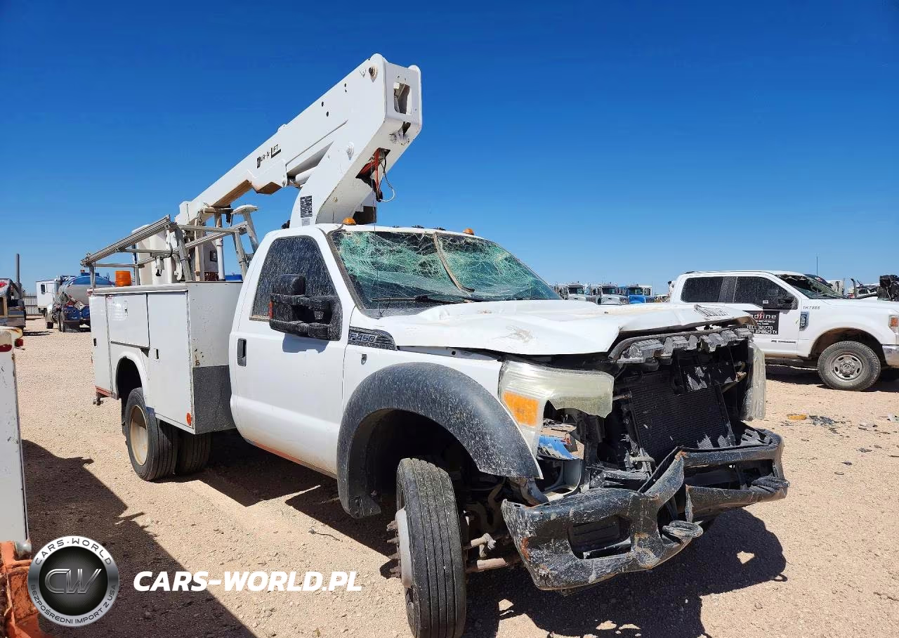 2015 Ford F450 Super Duty VIN:1FDUF4GY1FED43569 - 4