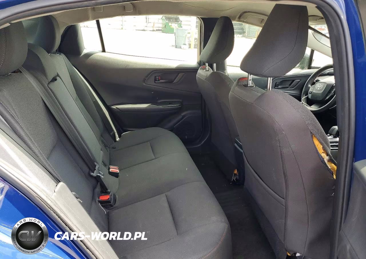 2023 Toyota Prius VIN:JTDACACU6P3008645 - 10
