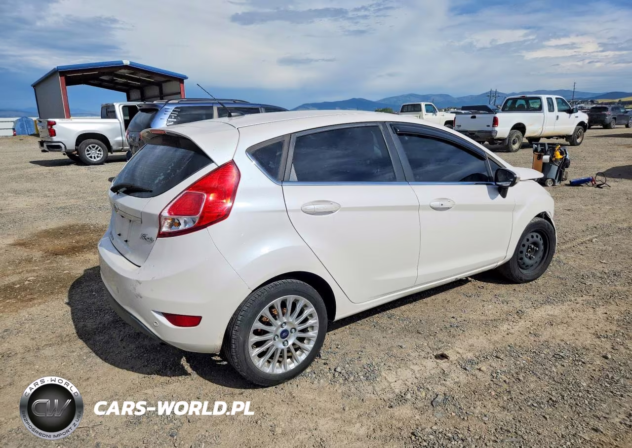 2016 Ford Fiesta Titanium VIN:3FADP4FJ9GM157060 - 3