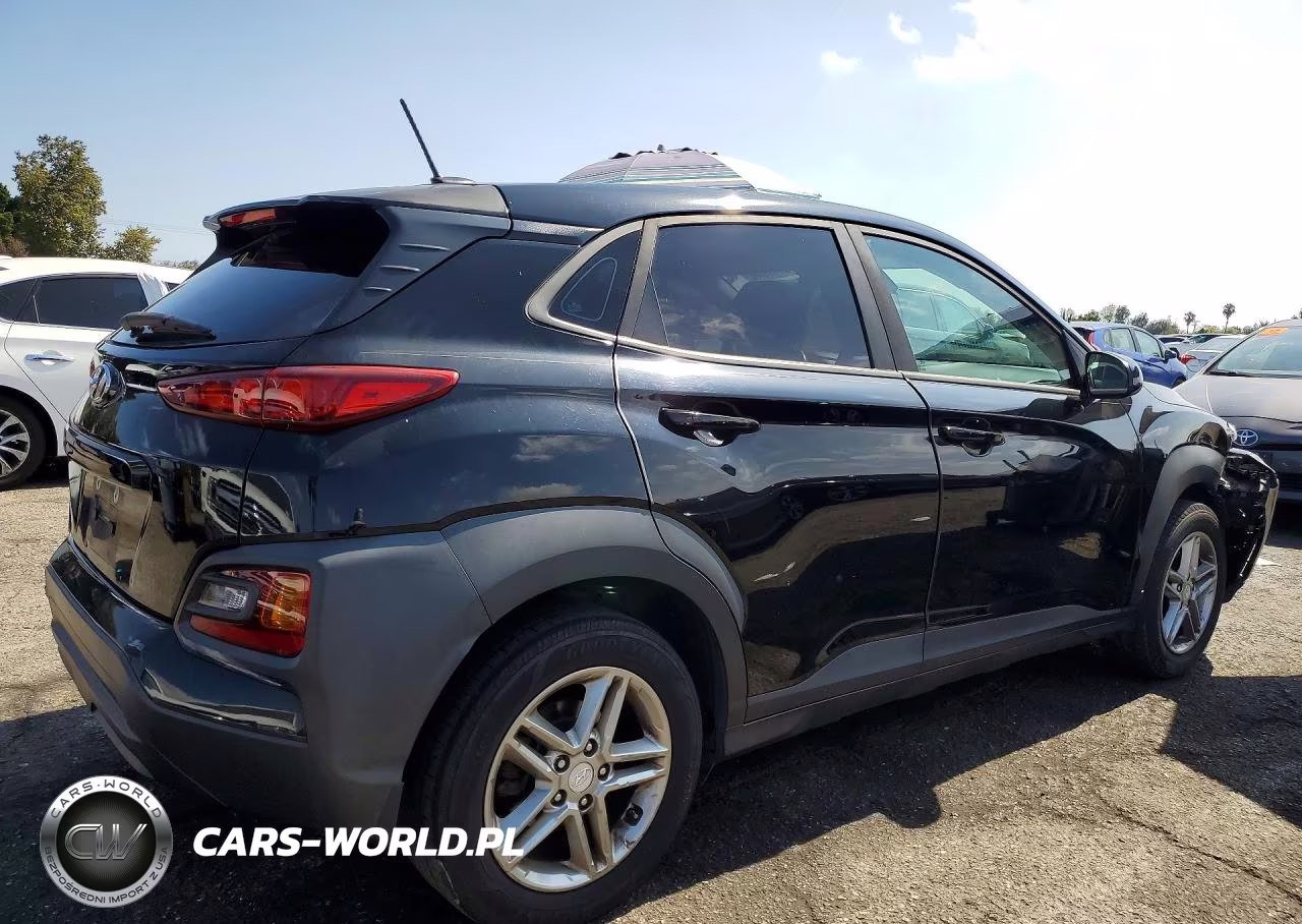 2019 Hyundai Kona Se VIN:KM8K12AA0KU225647 - 3