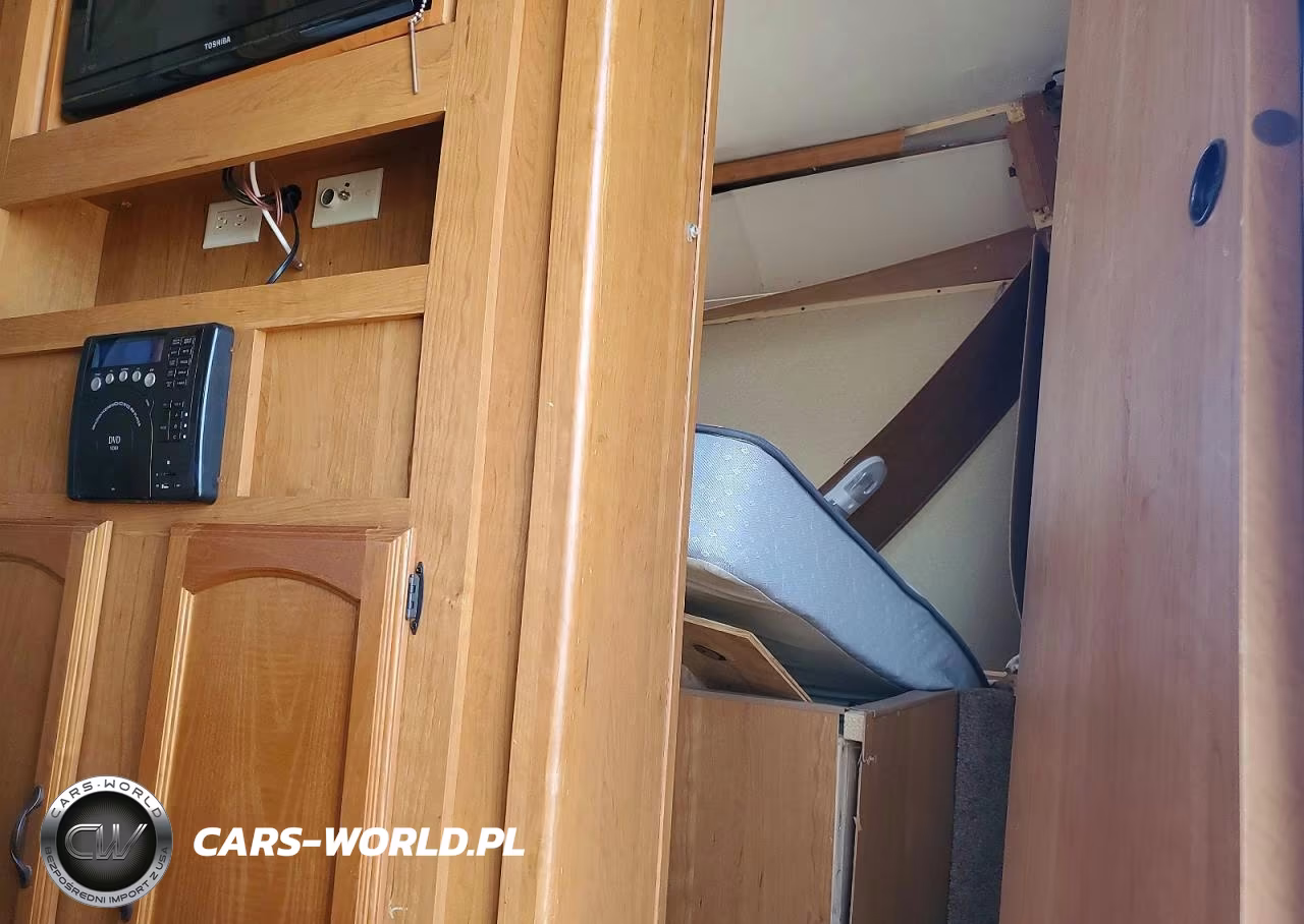 2010 Forest River Wildwood Camper VIN:4X4TWDE2XAA244743 - 5