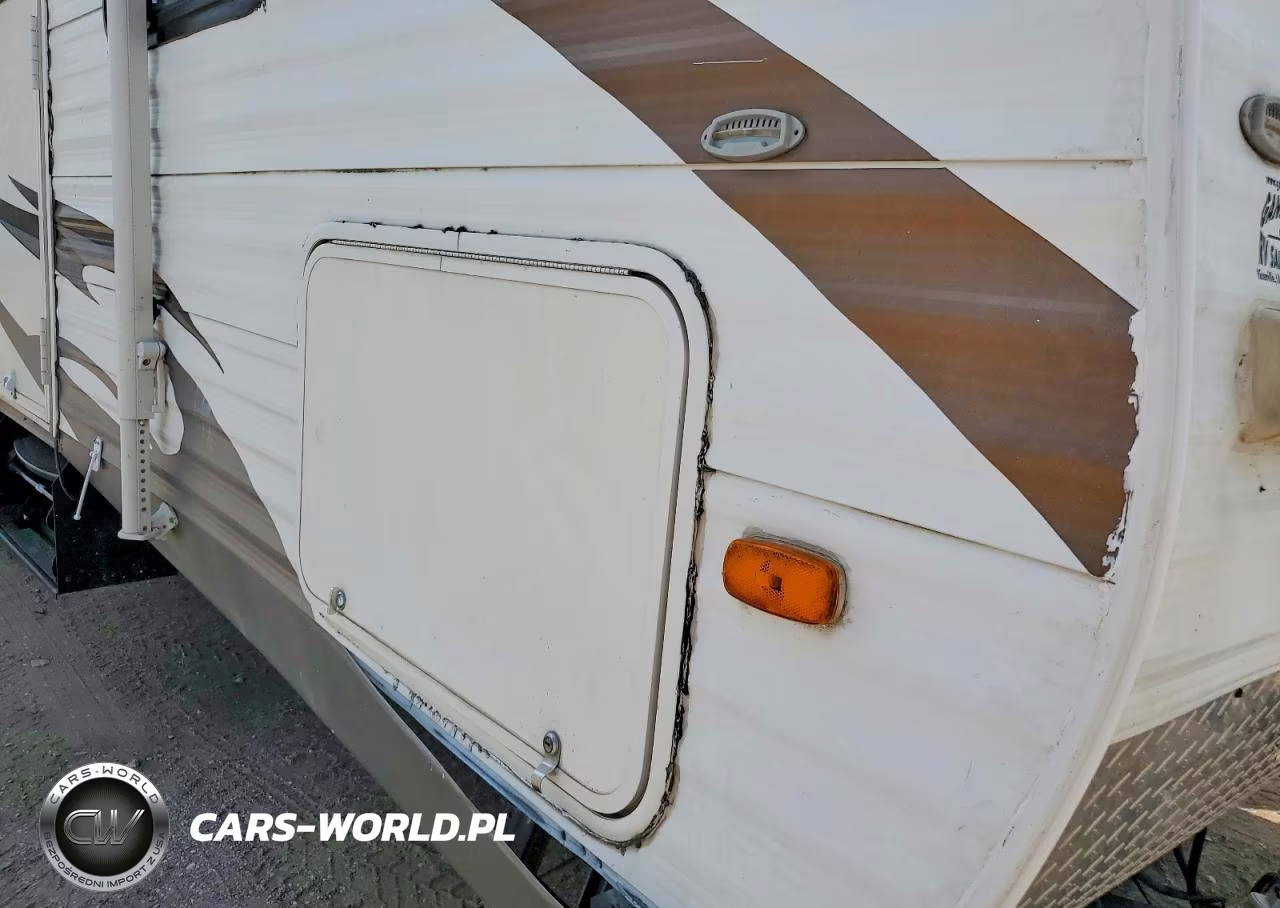 2010 Forest River Wildwood Camper VIN:4X4TWDE2XAA244743 - 8