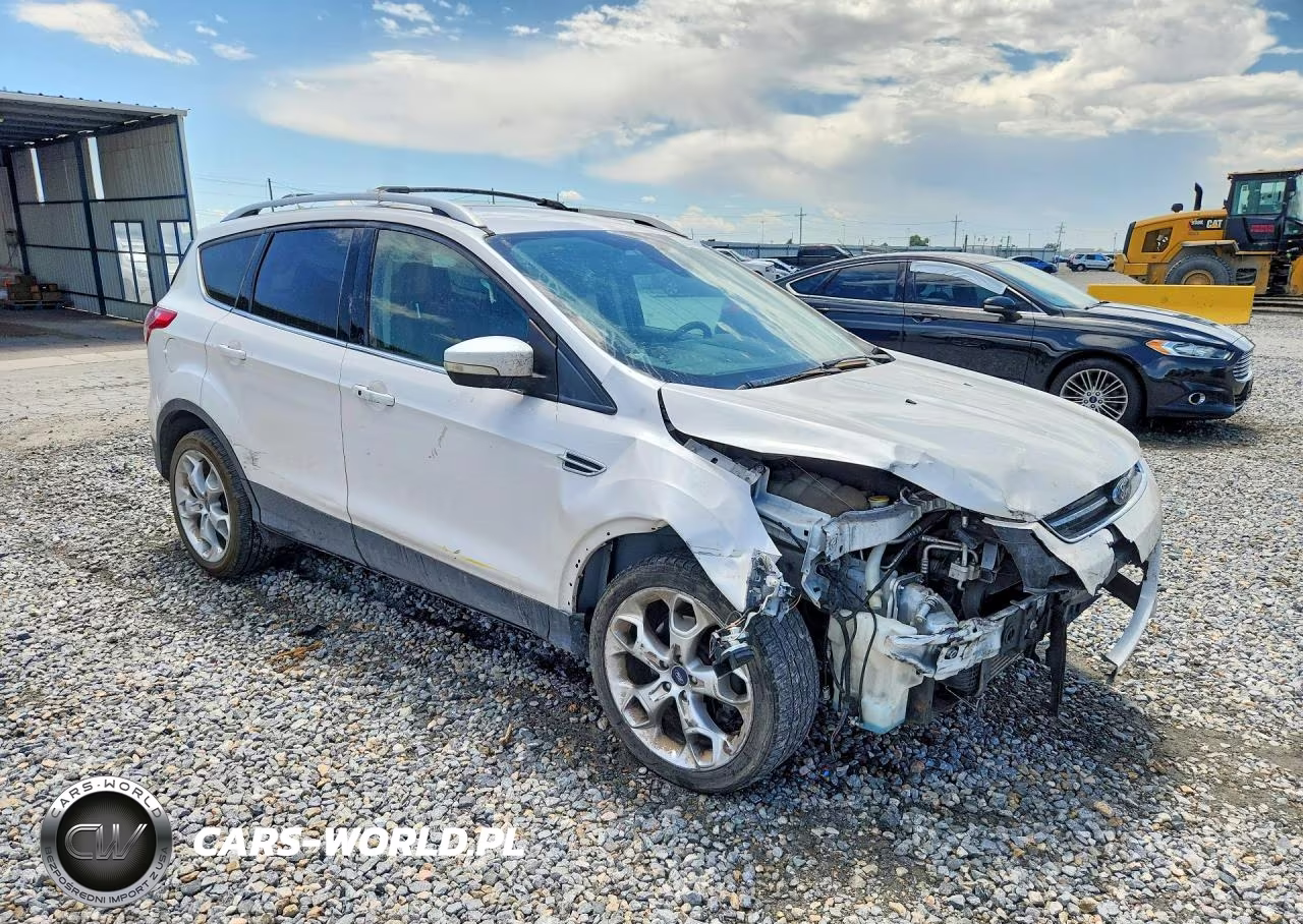 2013 Ford Escape Titanium VIN:1FMCU0J93DUD38159 - 4