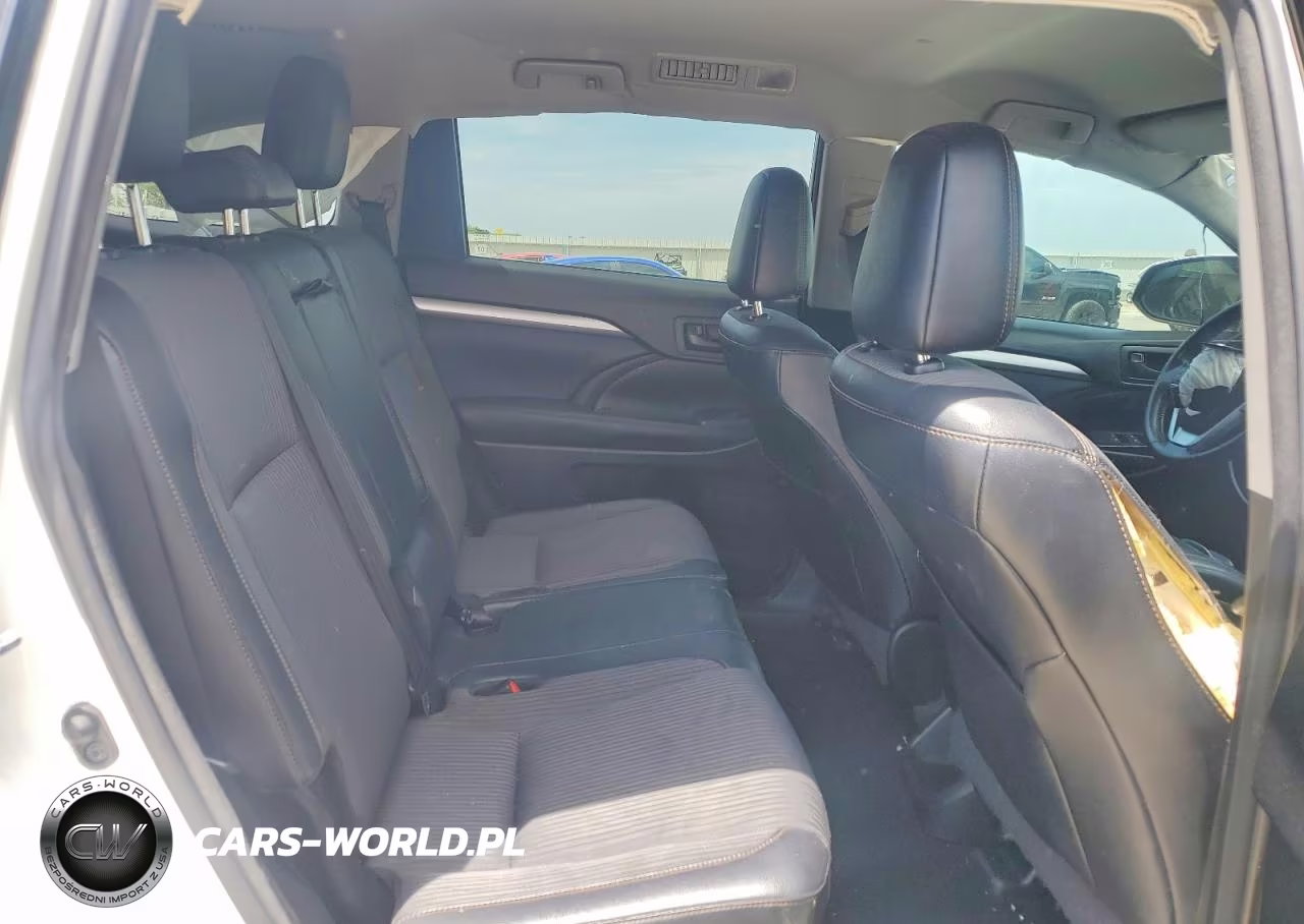 2017 Toyota Highlander Le Plus VIN:5TDZZRFH5HS190496 - 11