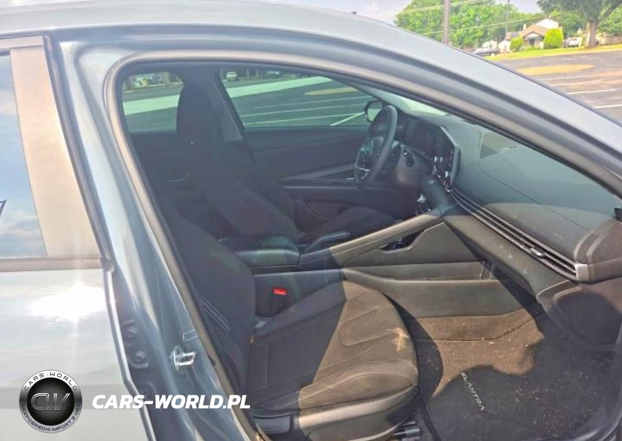 2022 Hyundai Elantra Sel VIN:KMHLM4AG8NU339816 - 5