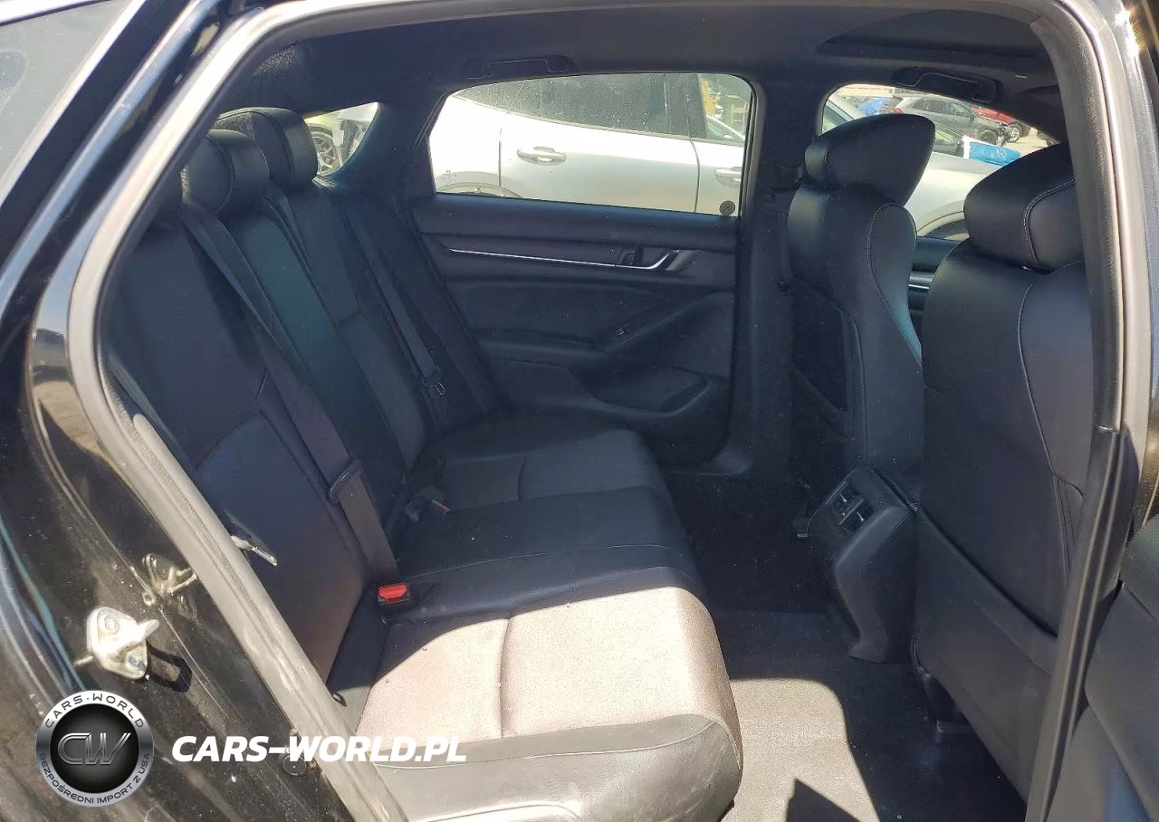 2018 Honda Accord Sport VIN:1HGCV2F32JA034546 - 10