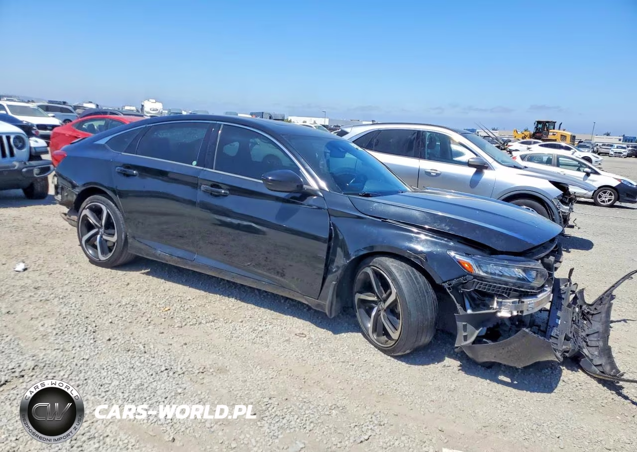 2018 Honda Accord Sport VIN:1HGCV2F32JA034546 - 4