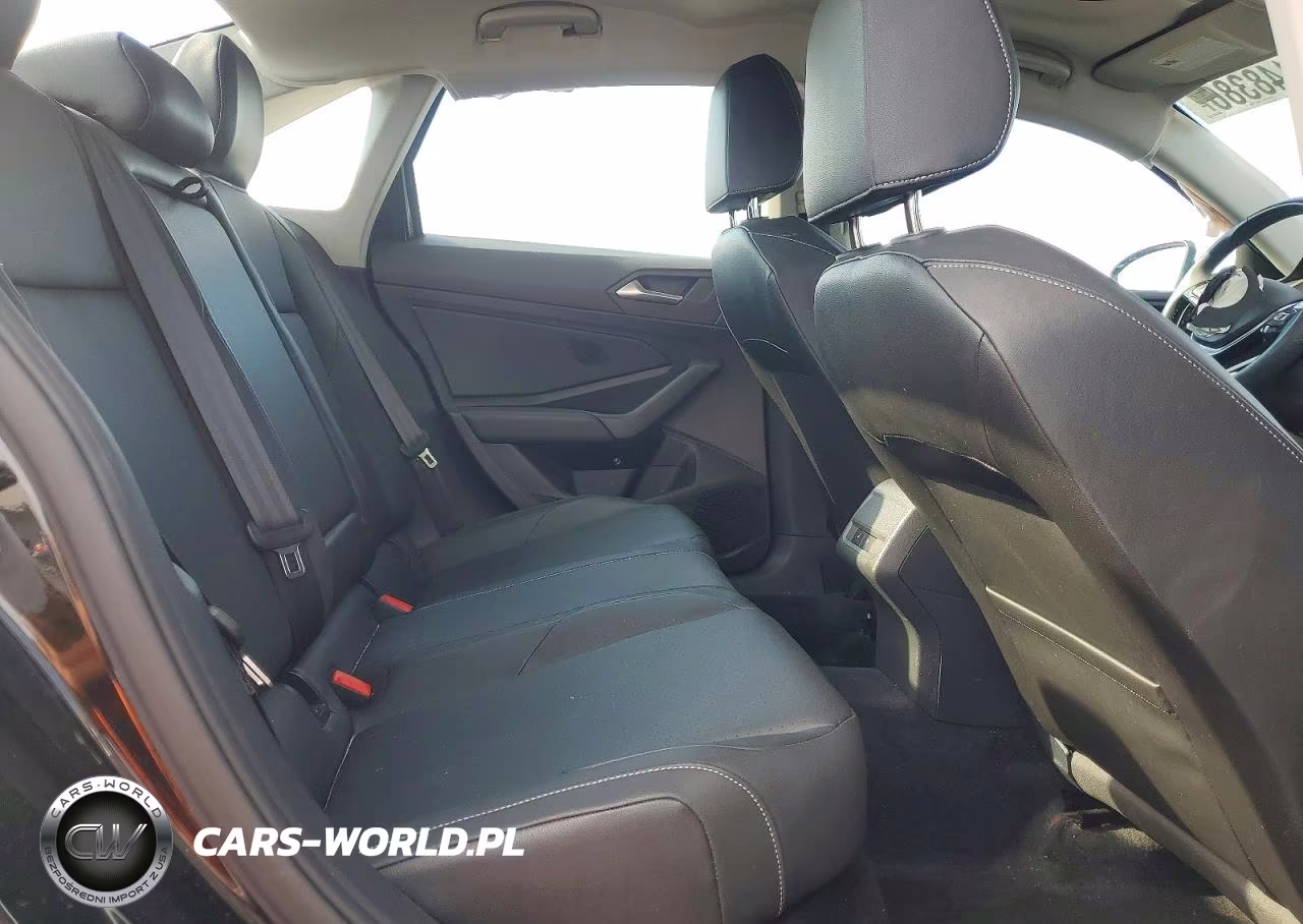 2019 Volkswagen Jetta S VIN:3VWC57BU2KM113131 - 10