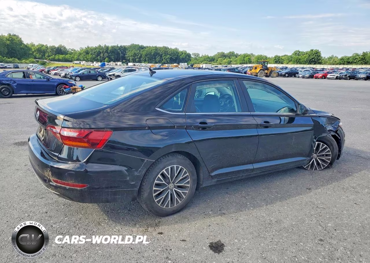 2019 Volkswagen Jetta S VIN:3VWC57BU2KM113131 - 3
