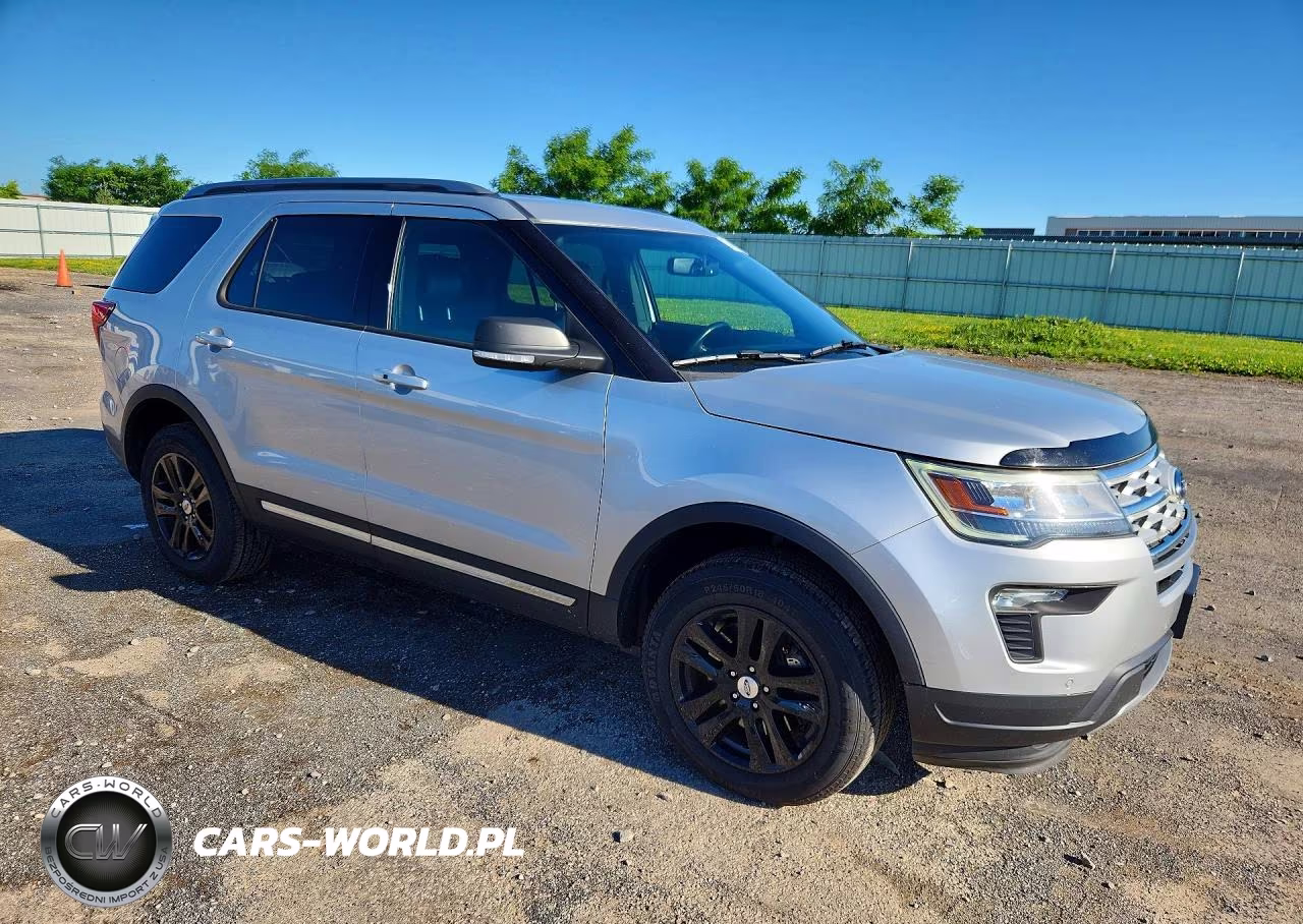 2019 Ford Explorer Xlt VIN:1FM5K8D82KGA48619 - 4