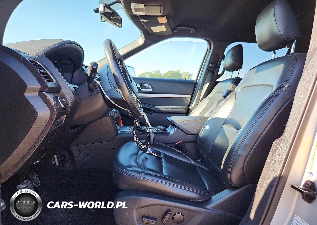 2019 Ford Explorer Xlt VIN:1FM5K8D82KGA48619 - 7