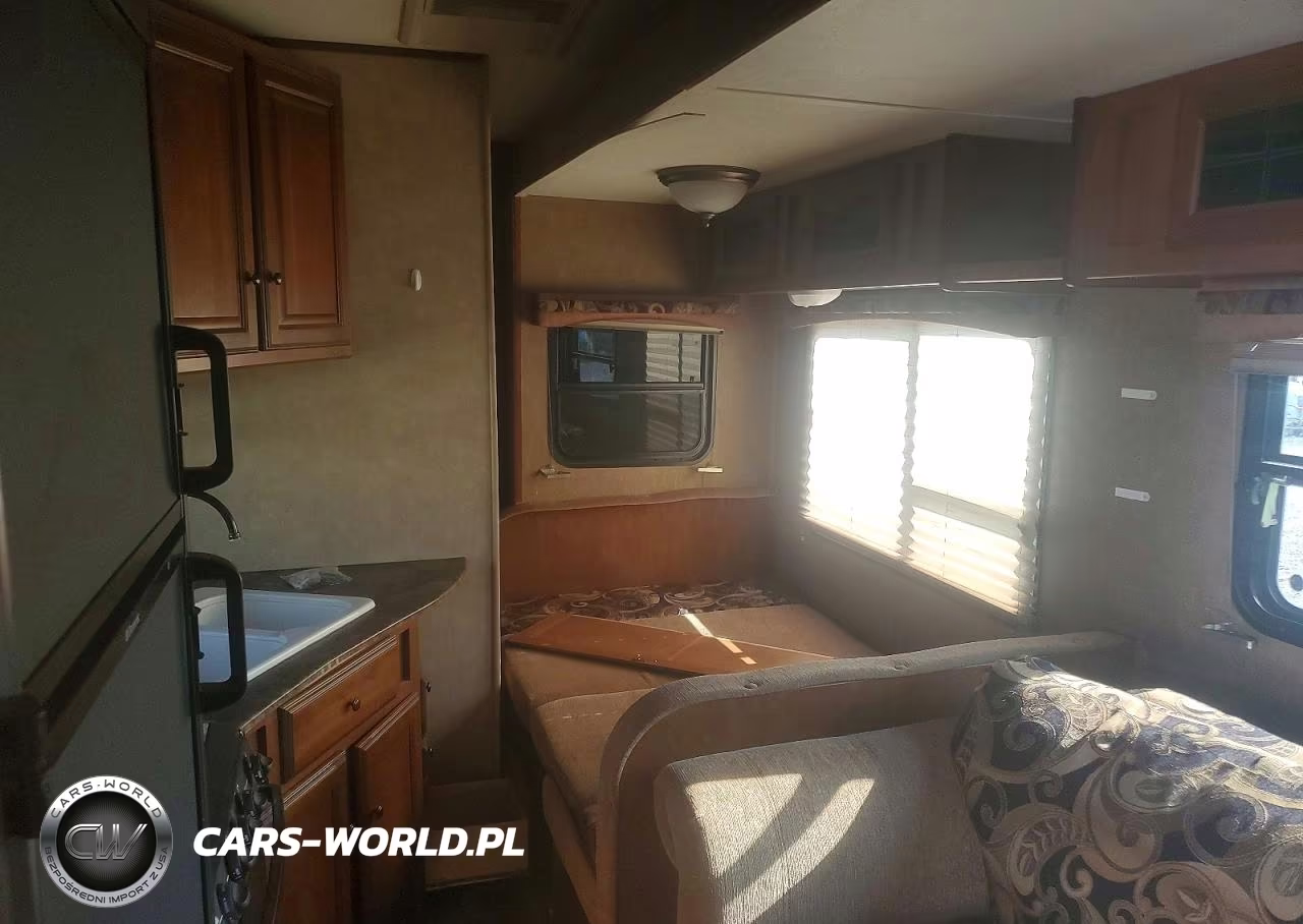2013 Rave Trl 48Ft VIN:54CBA0S28D1C93458 - 7