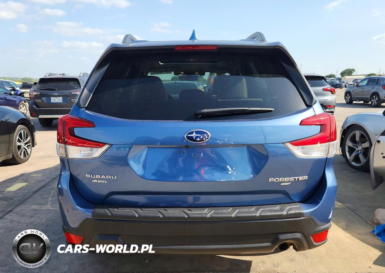 2020 Subaru Forester Premium VIN:JF2SKAJC0LH417207 - 6