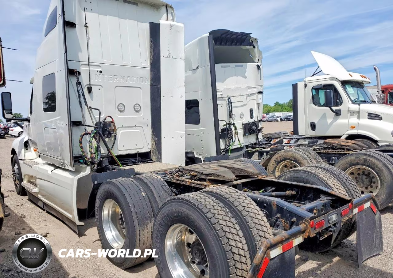 2022 International Lt625 - Semi Truck VIN:3HSDZAPR8NN816283 - 3
