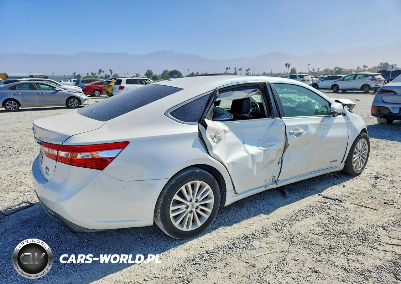 2014 Toyota Avalon Hybrid Xle Touring VIN:4T1BD1EB5EU025176 - 3