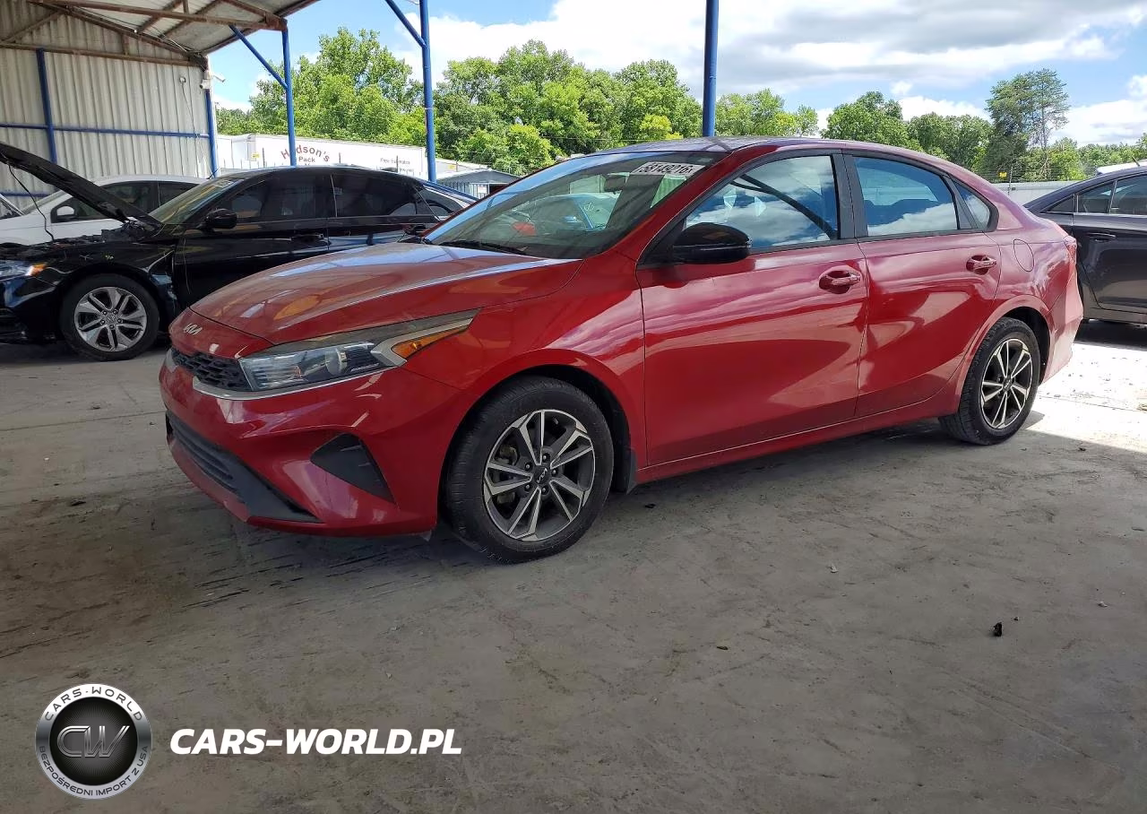 2022 Kia Forte Fe – zdjęcie 1 z 12