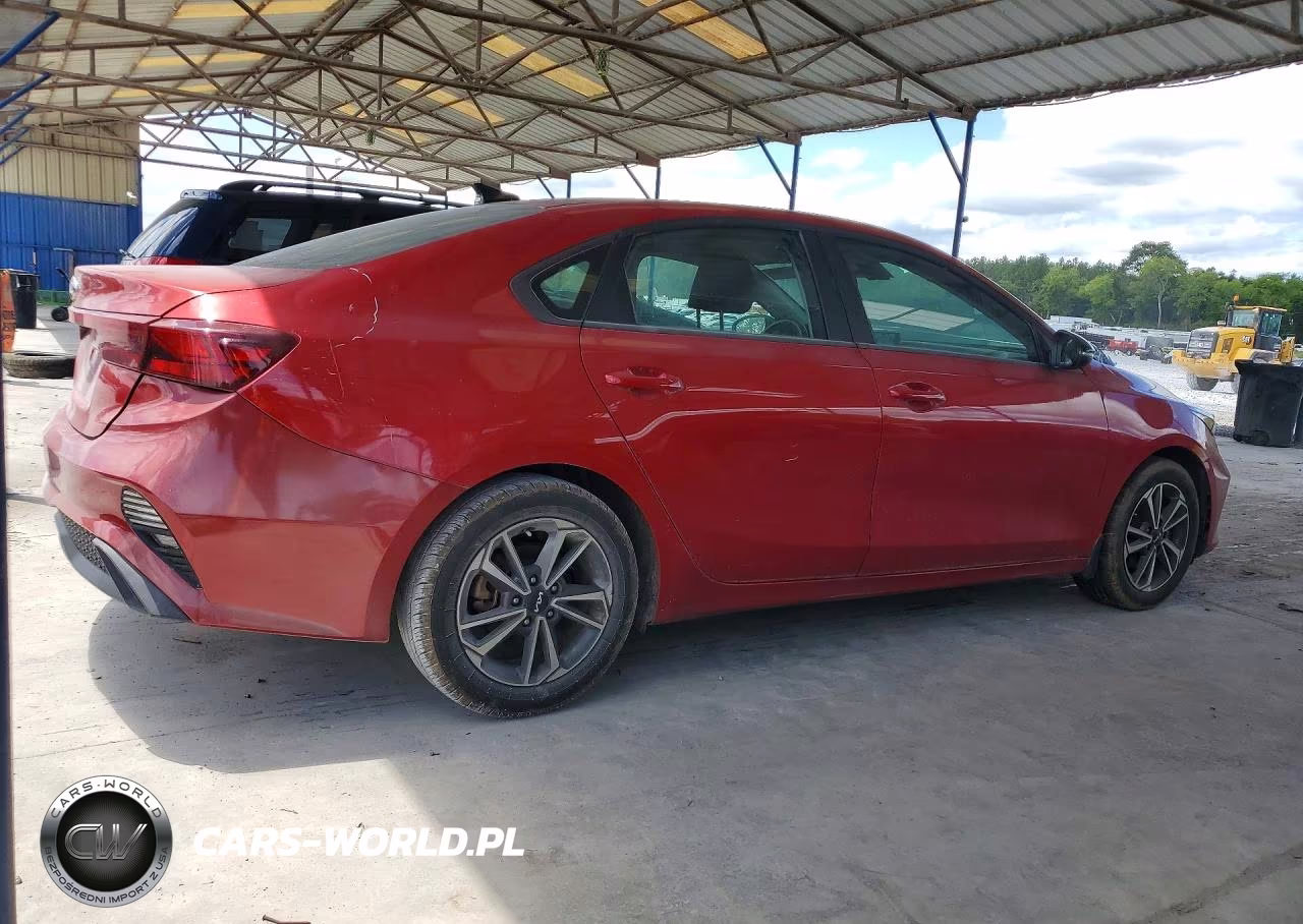 2022 Kia Forte Fe VIN:3KPF24AD7NE419006 - 3