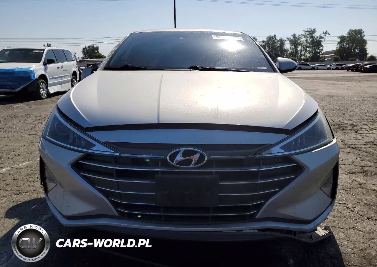 2019 Hyundai Elantra Sel VIN:5NPD84LF5KH449519 - 5