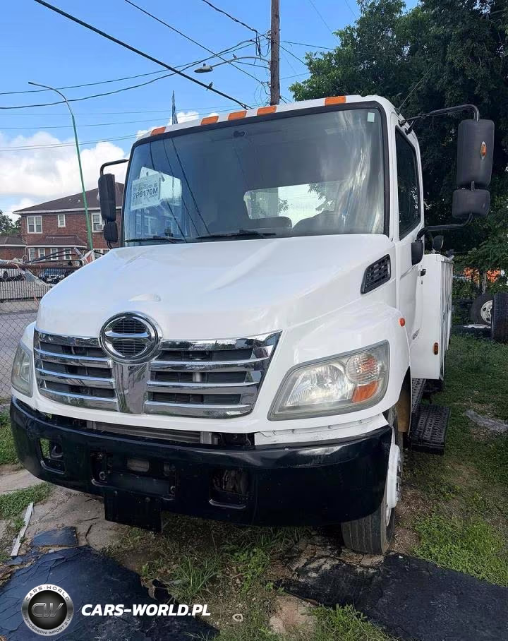 2009 Hino Cab-Over-Engine Utility - Service Truck VIN:5PVNC6JM294S50444 - 2