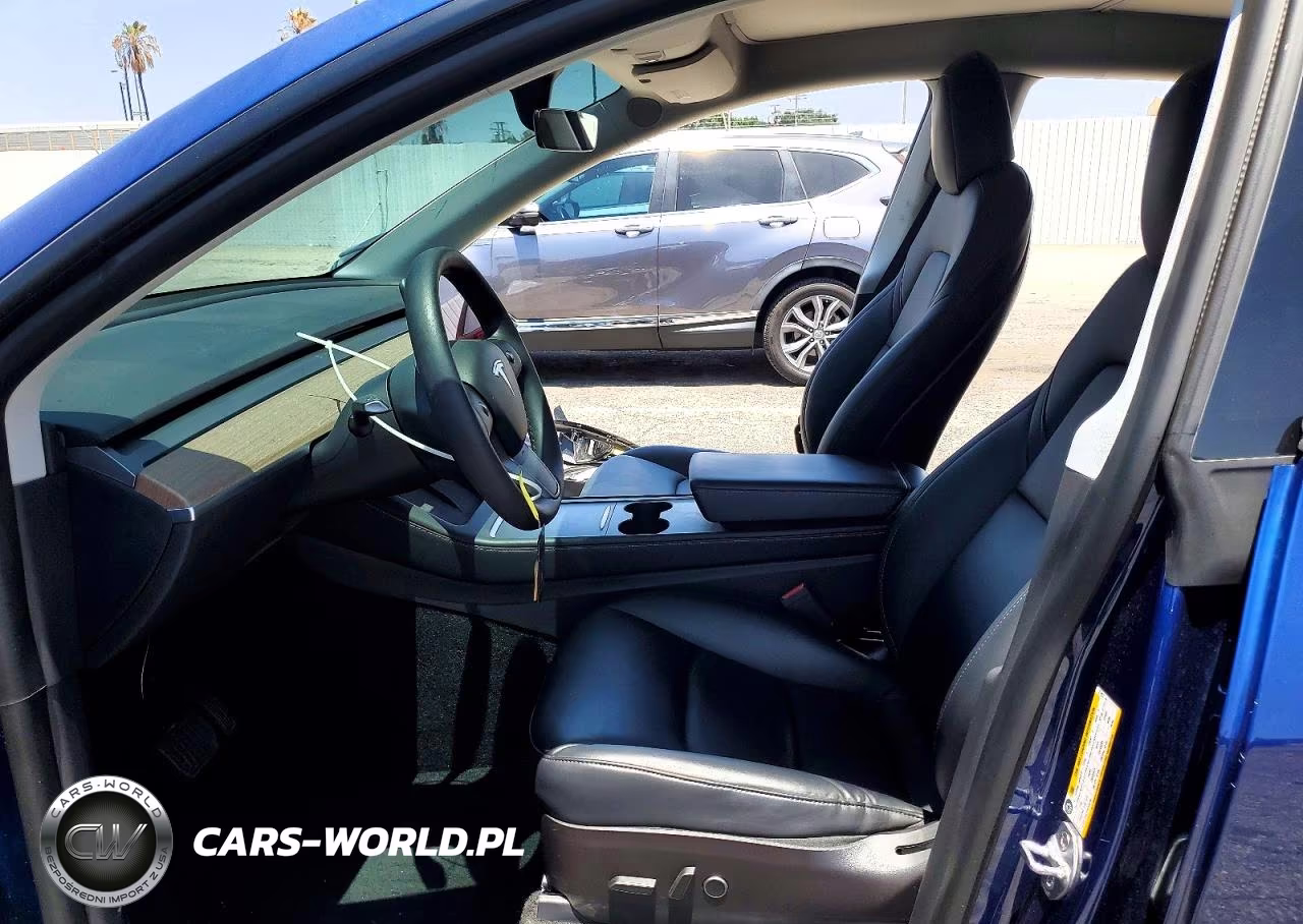 2021 Tesla Model Y VIN:5YJYGDEE8MF274953 - 7