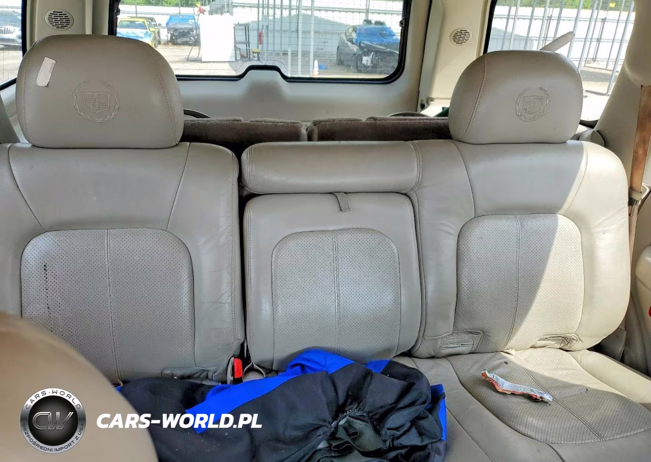 2002 Cadillac Escalade Luxury VIN:1GYEK63N62R152478 - 10