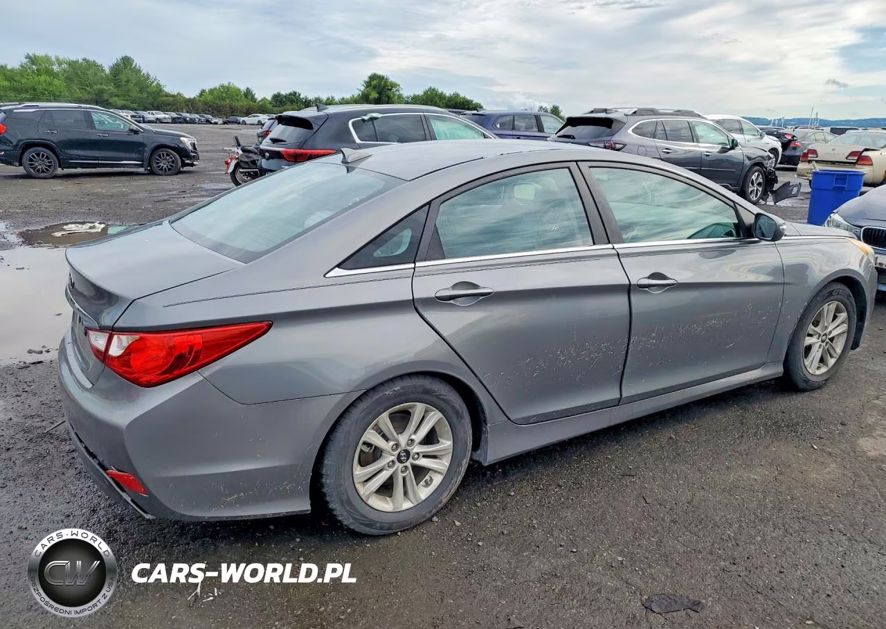 2014 Hyundai Sonata Gls VIN:5NPEB4AC3EH821720 - 3