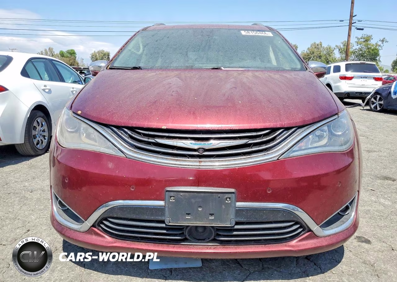 2017 Chrysler Pacifica Ehybrid Platinum VIN:2C4RC1N73HR684991 - 5