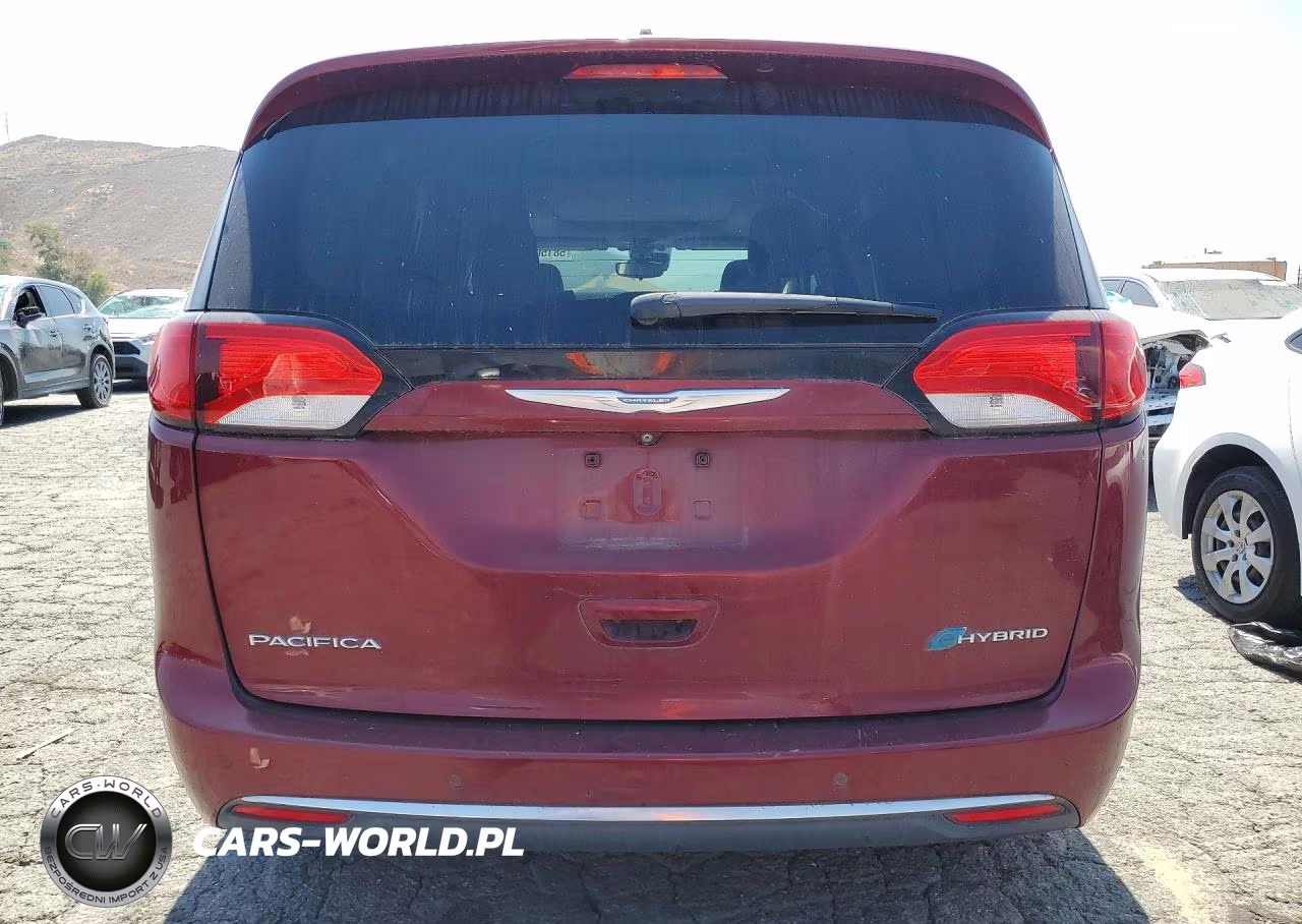 2017 Chrysler Pacifica Ehybrid Platinum VIN:2C4RC1N73HR684991 - 6