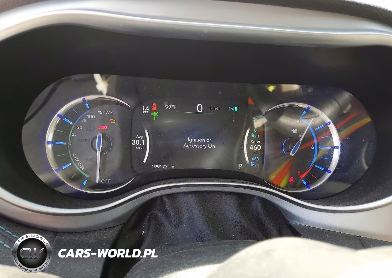 2017 Chrysler Pacifica Ehybrid Platinum VIN:2C4RC1N73HR684991 - 9