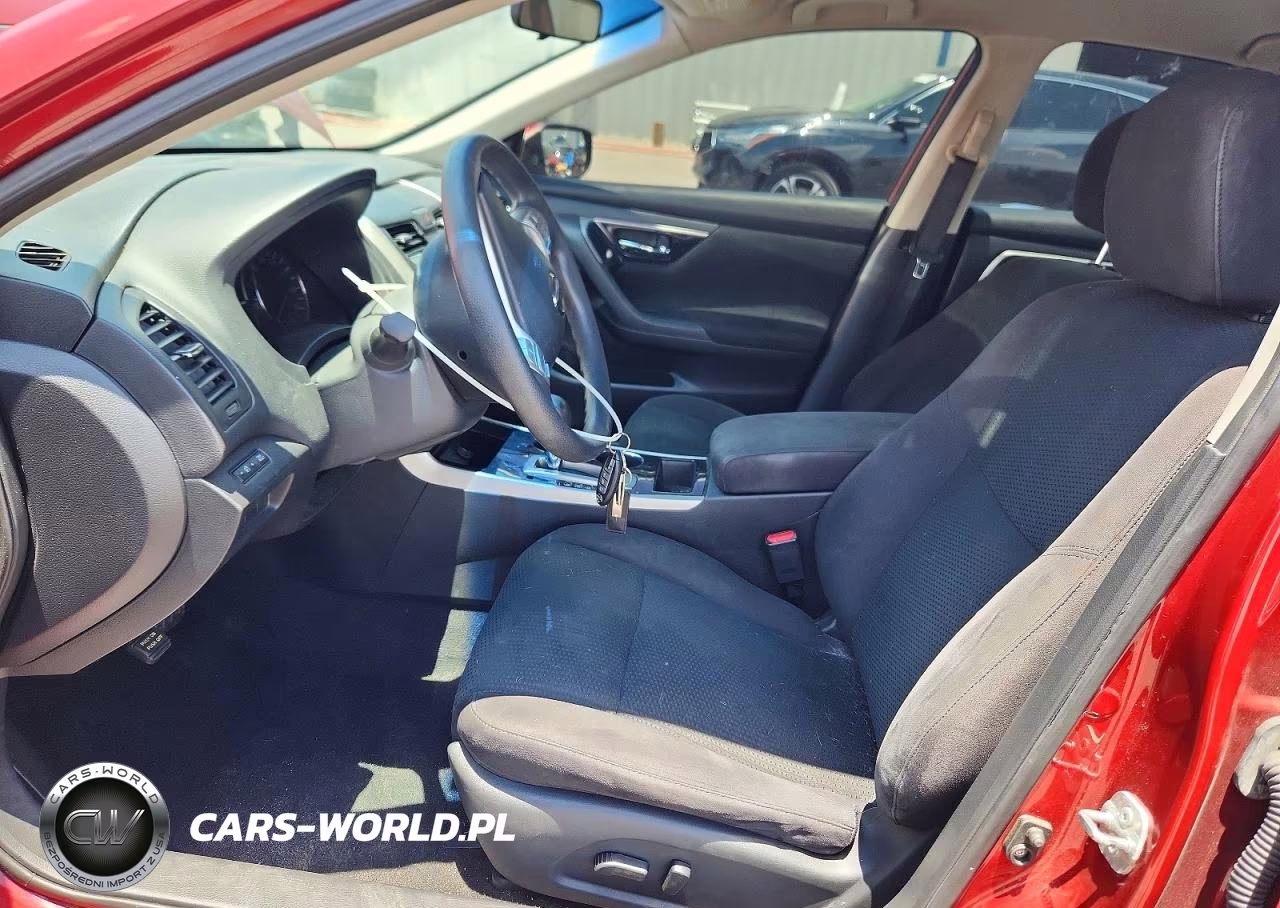 2014 Nissan Altima 2.5 S VIN:1N4AL3AP1EN381317 - 7