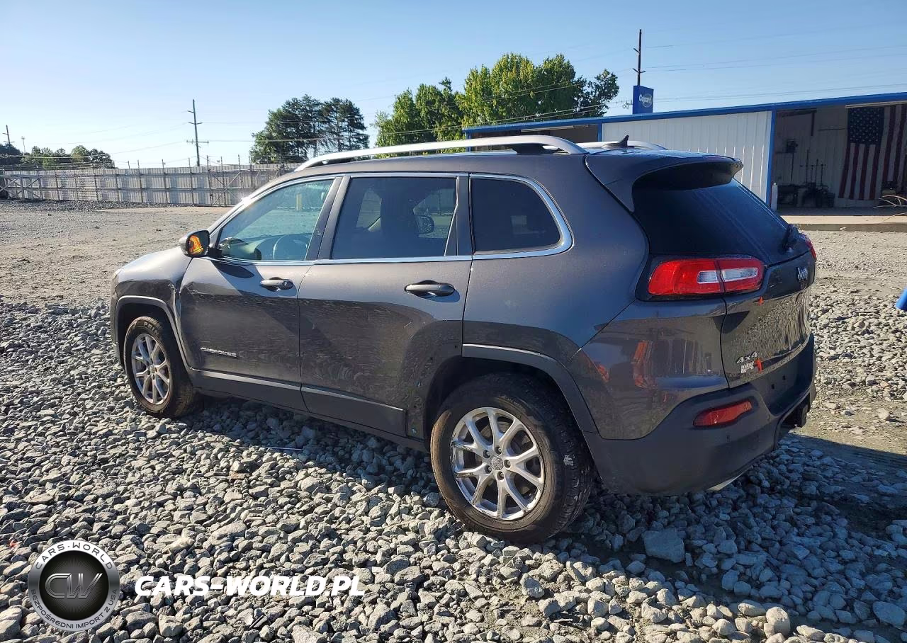 2015 Jeep Cherokee Latitude VIN:1C4PJMCSXFW606511 - 2