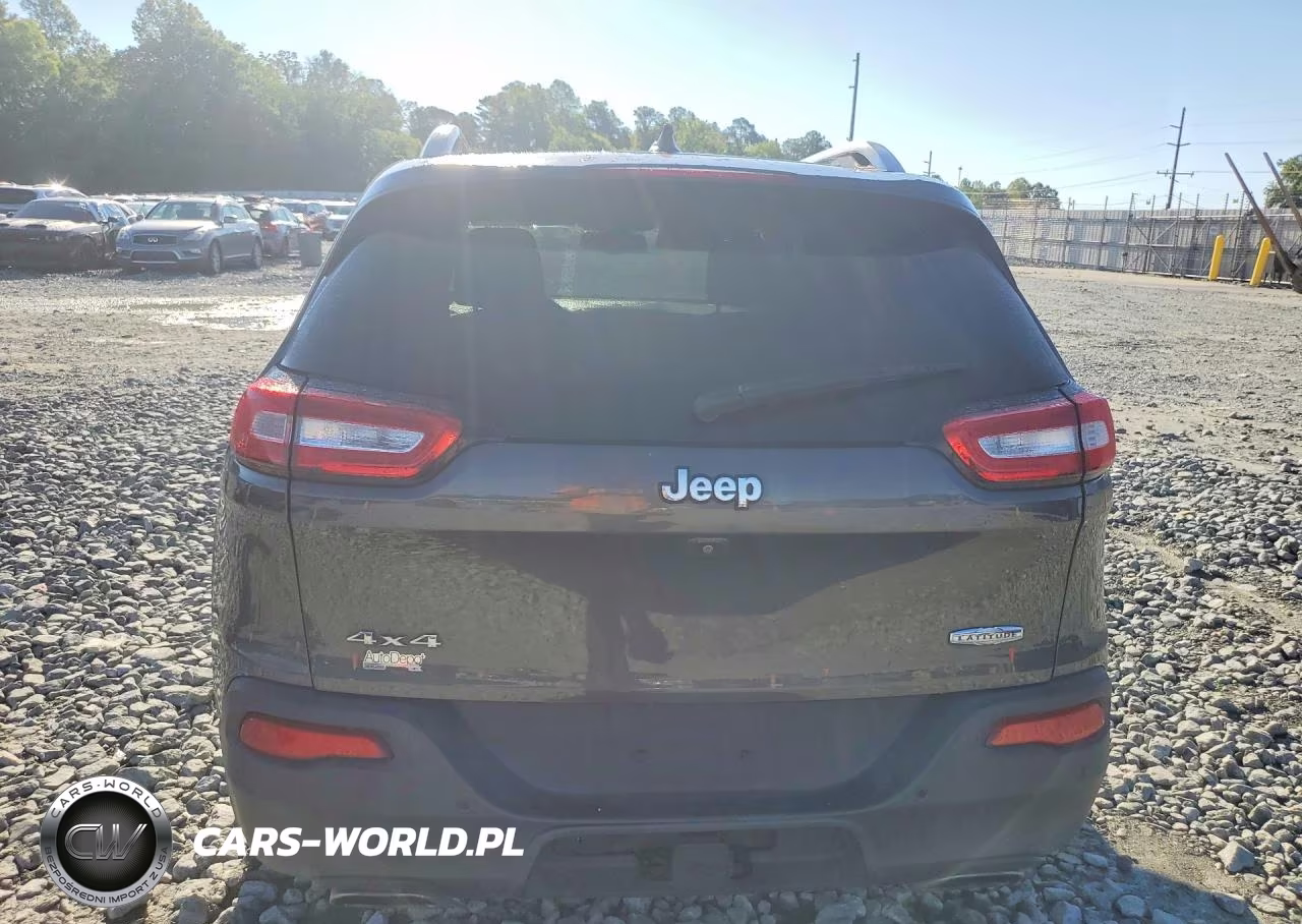 2015 Jeep Cherokee Latitude VIN:1C4PJMCSXFW606511 - 6