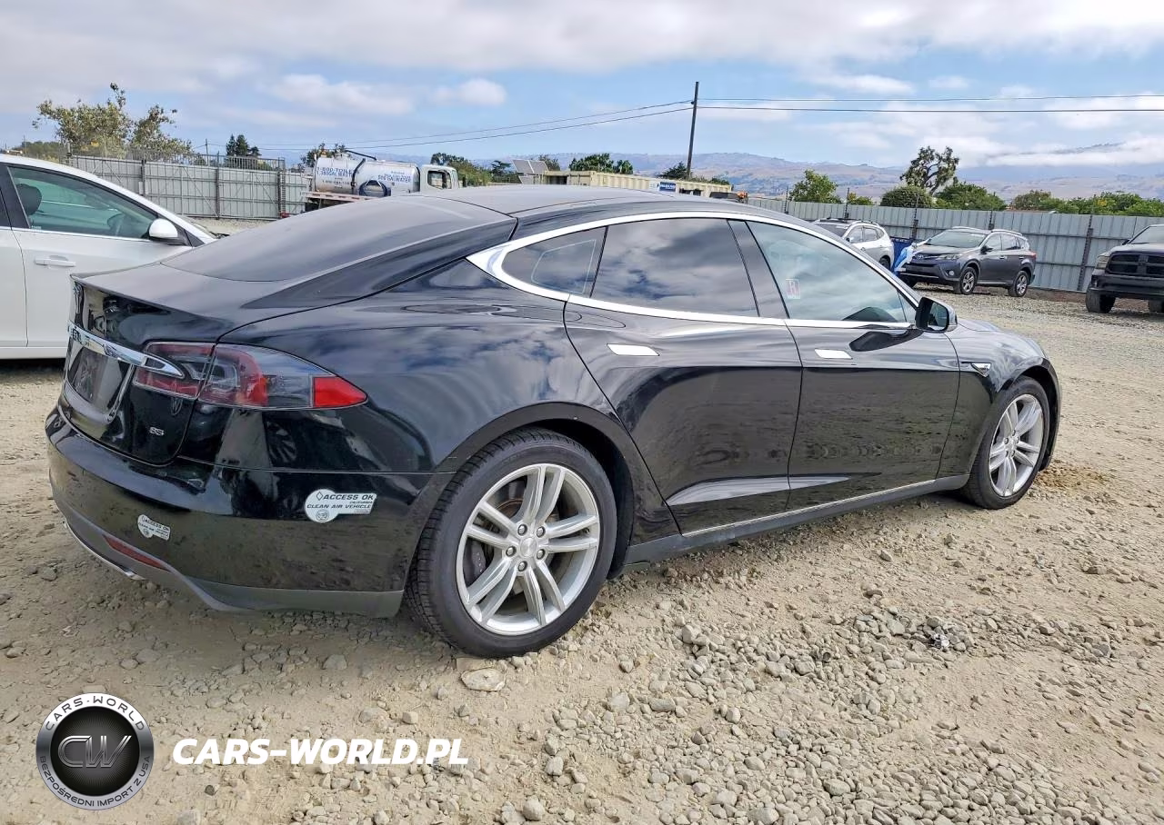 2014 Tesla Model S VIN:5YJSA1H19EFP35397 - 3