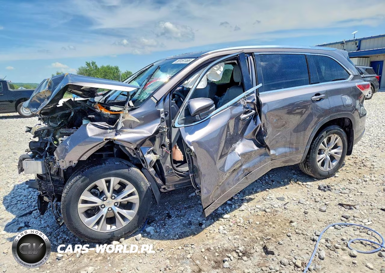2015 Toyota Highlander Xle – zdjęcie 1 z 13