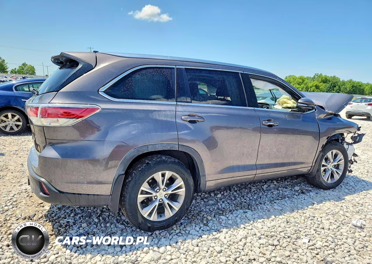 2015 Toyota Highlander Xle VIN:5TDJKRFH3FS220318 - 3